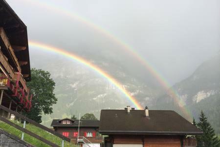 Wetterhorn, Eiger, Jungfrau, Amazing! Appartement Grindelwald Buitenkant foto